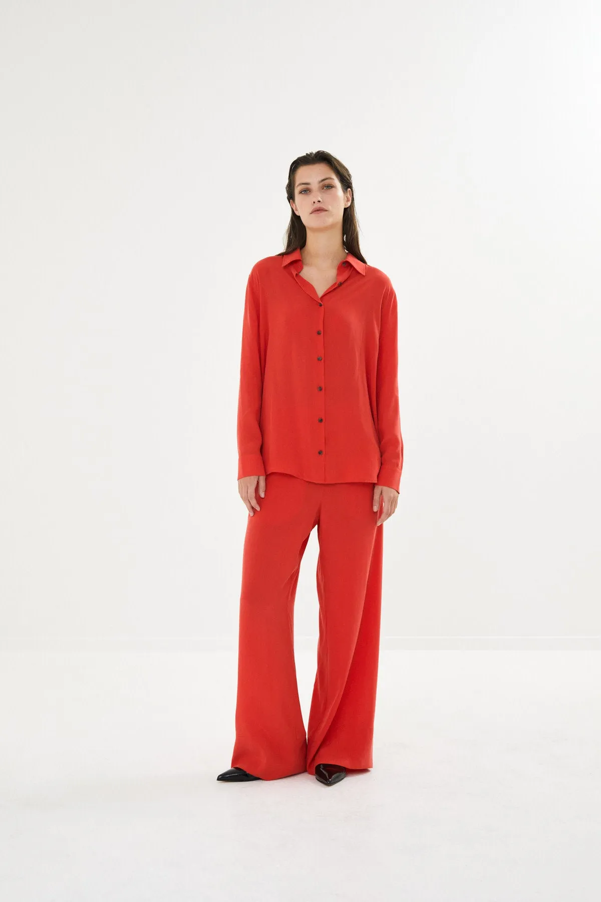 Alisa - Sandwashed wide leg pant I Black