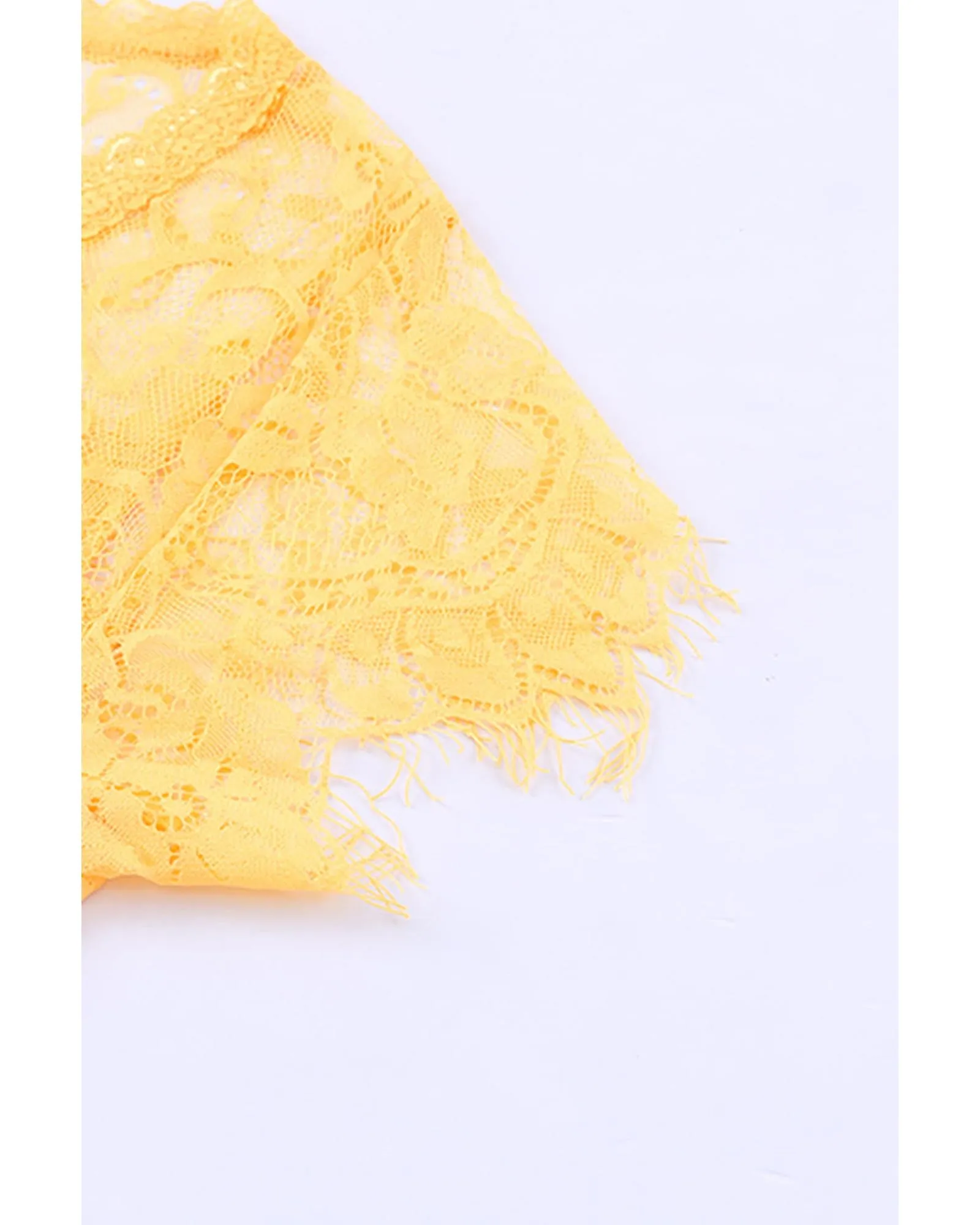 Azura Exchange Lace Crochet Short Sleeve T-Shirt - M