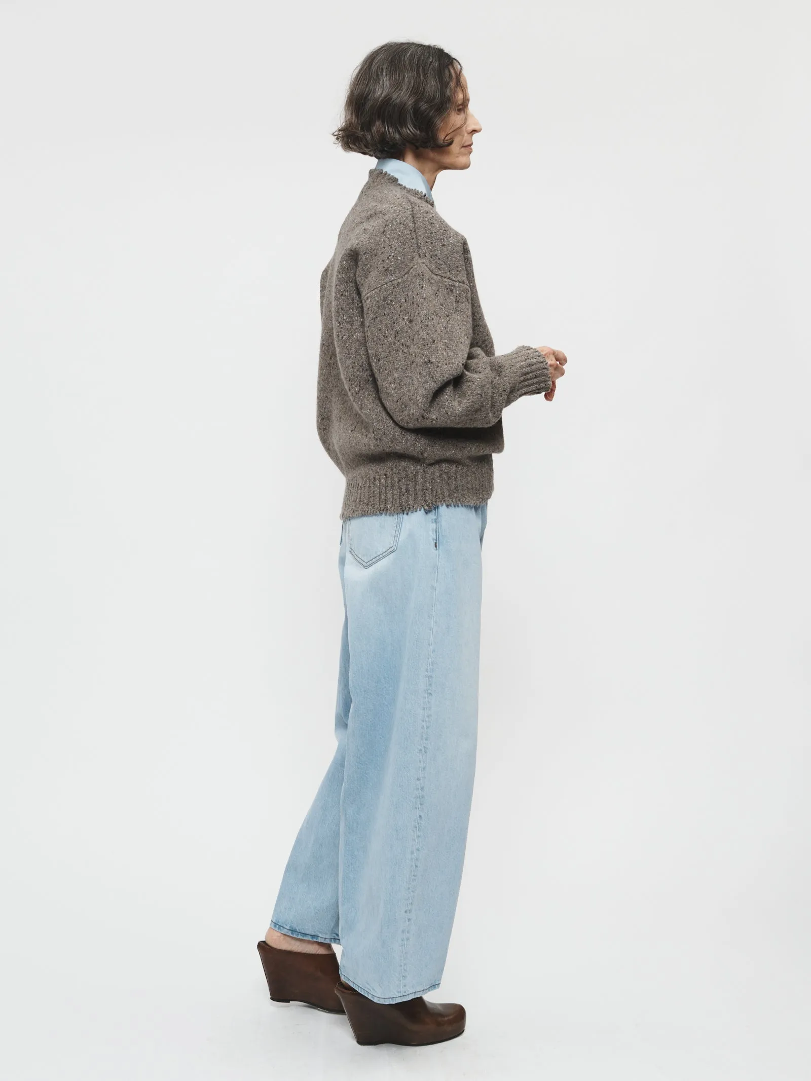Crewneck Sweatshirt in Grey Brown