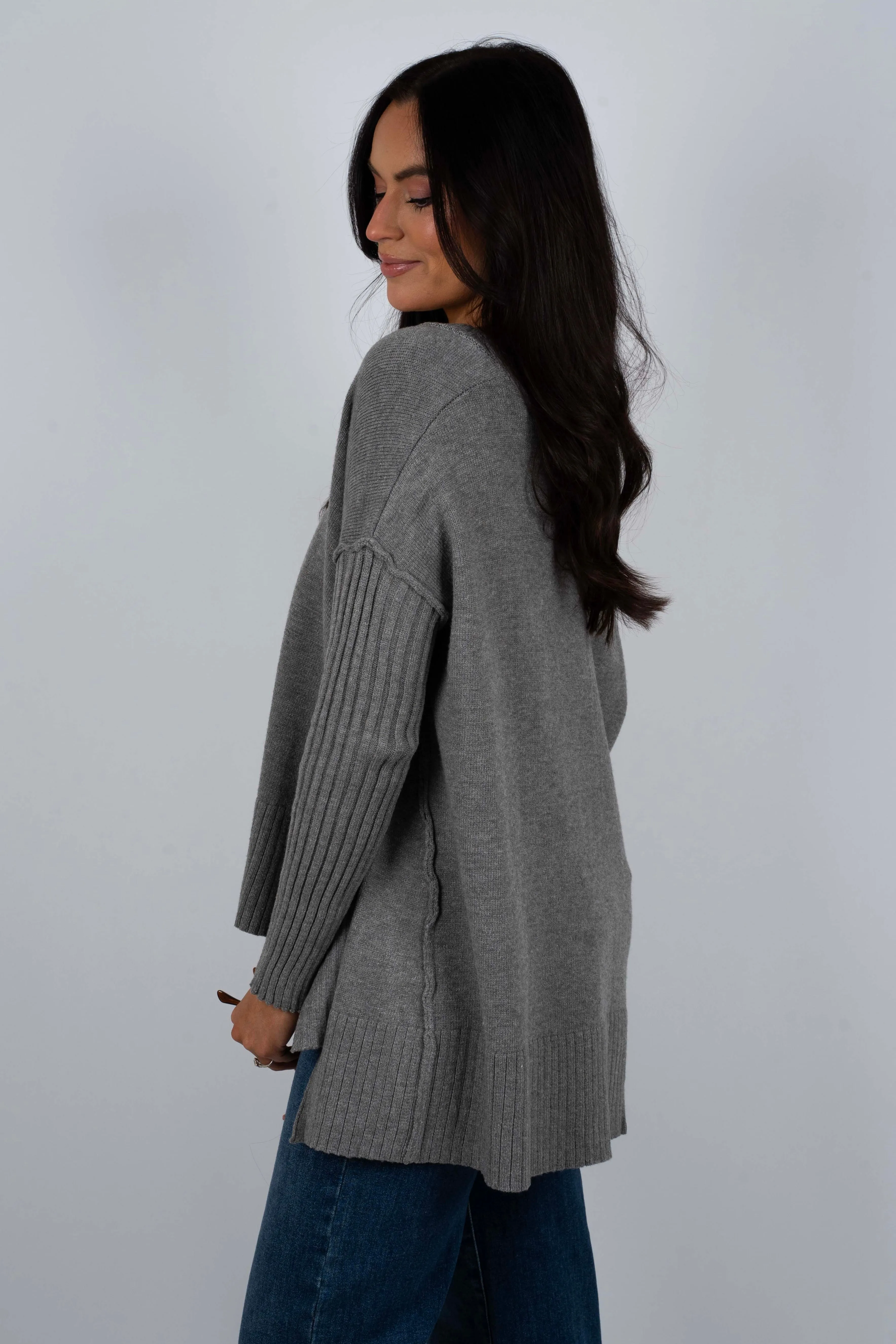 Jaslind Sweater (Gray)