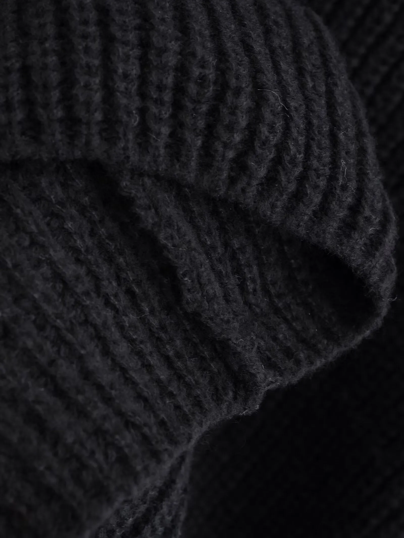 Long Sleeve Ribbed Contrast Stitch Turtleneck Sweater