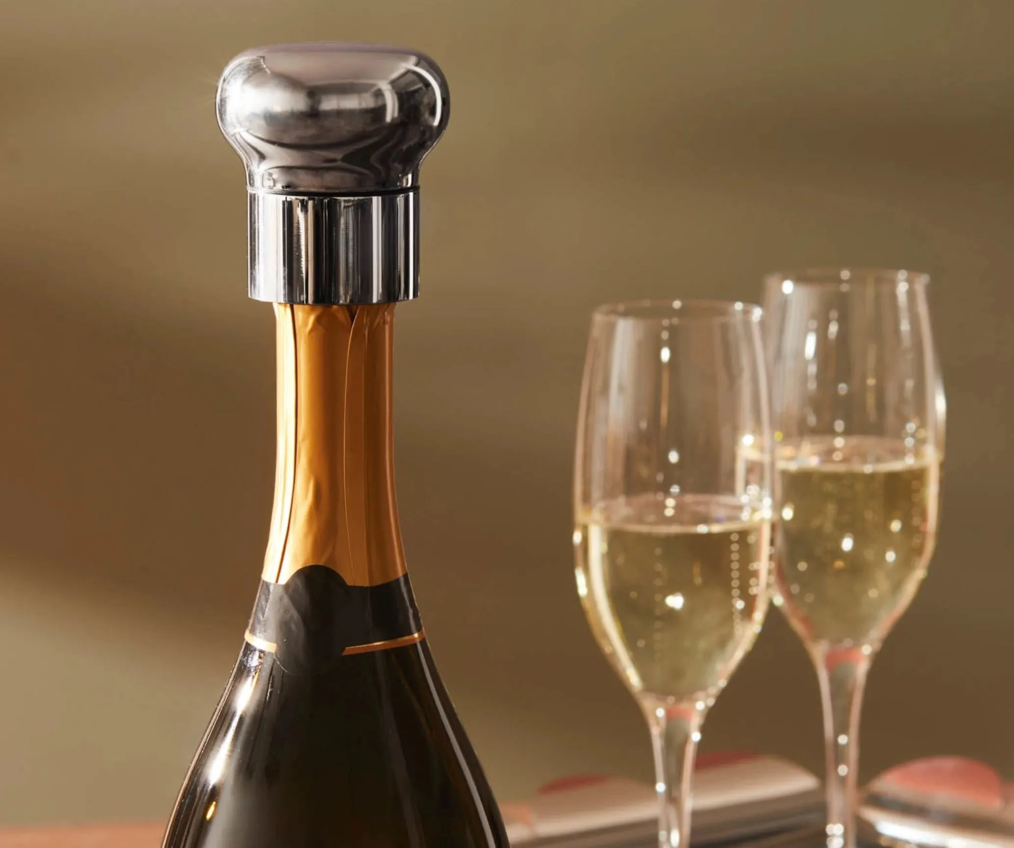 Noé Design Wine Bottle Top