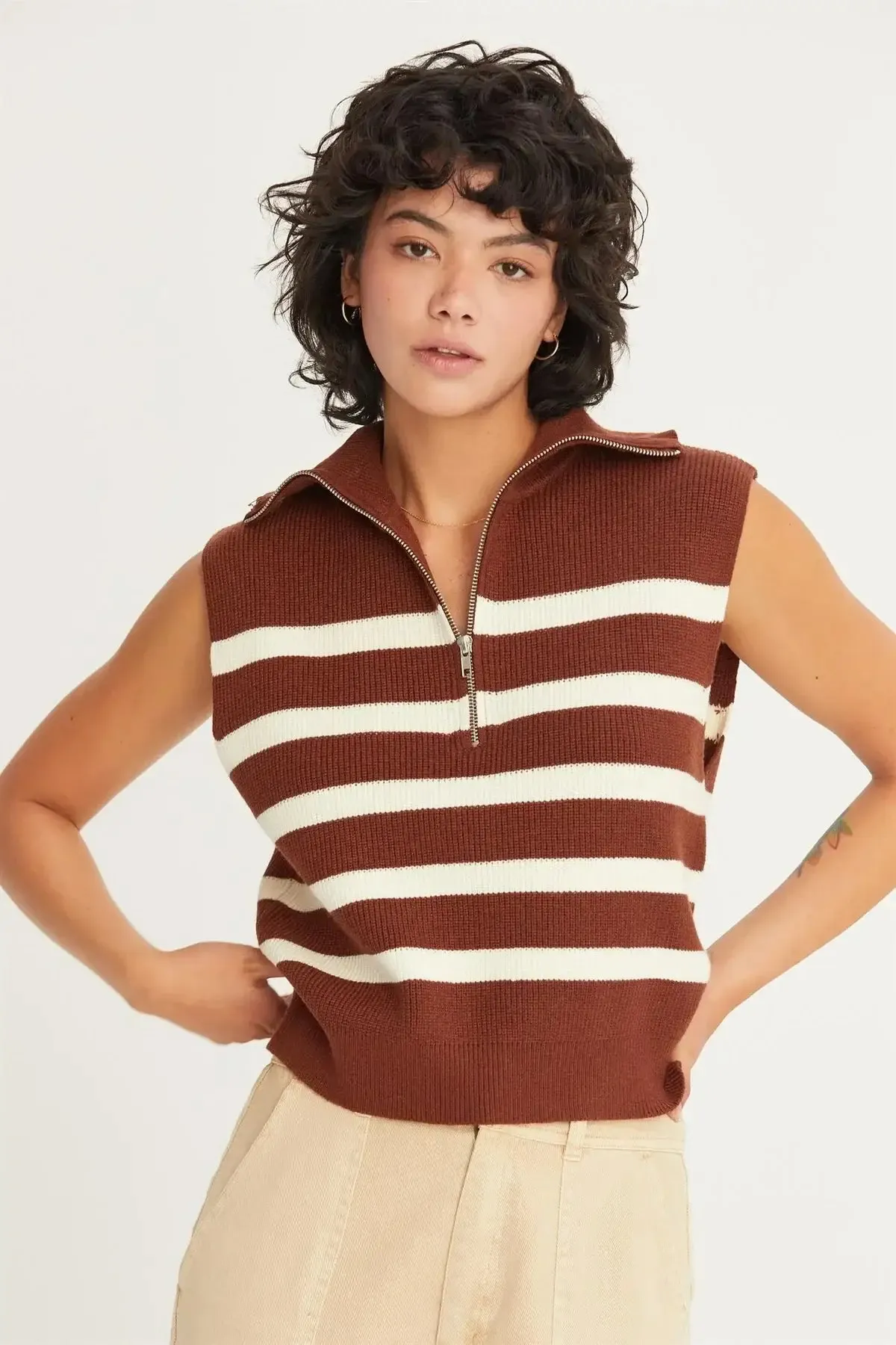 STRIPE 1/4 ZIP SWEATER VEST