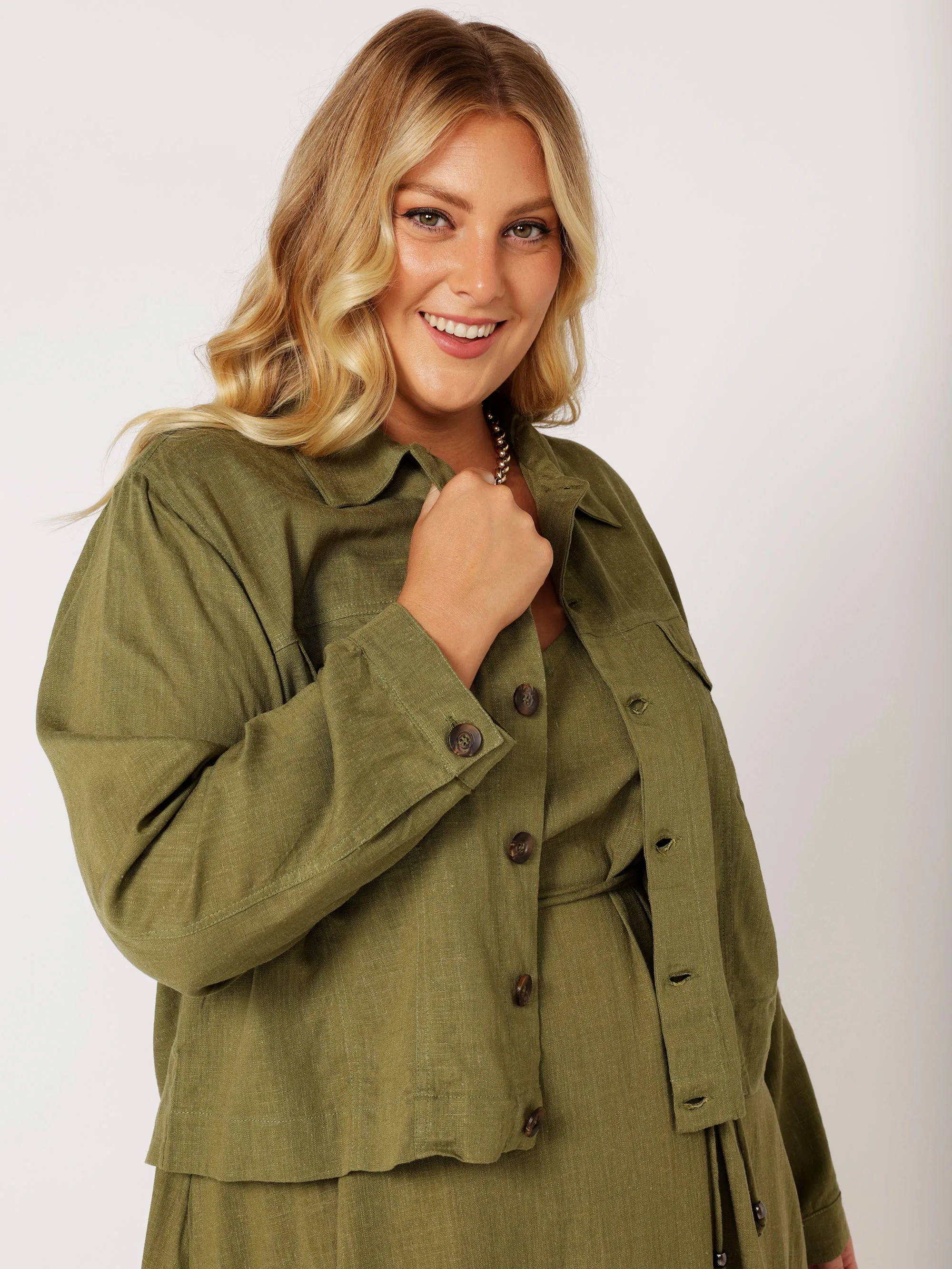 Vegas Jacket CROPPED | Olive | Viscose Linen